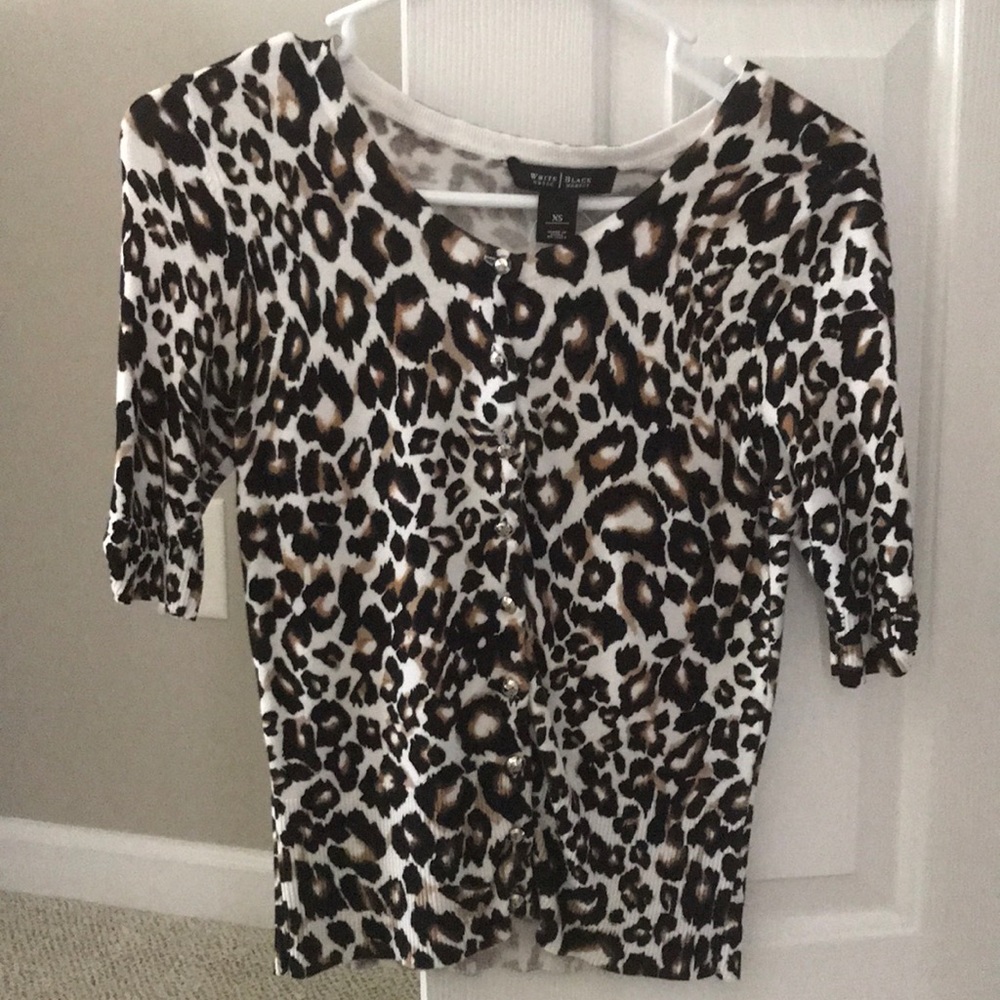 White House black market cardigan